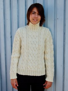 Kabelstrikkede sweatere
