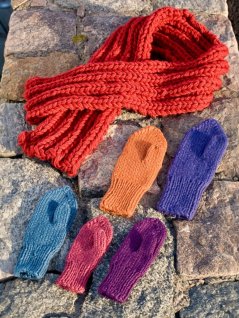 Vanter og ribbet tørklæde