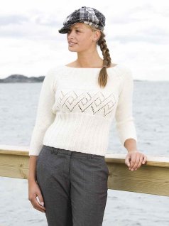 Raglantrøje med blondekant