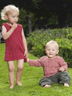 Mønstret kjole, cardigan og trøje