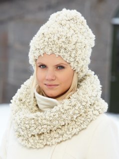 Polo med hue og tørklæde