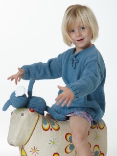 Strikket sweater med slids