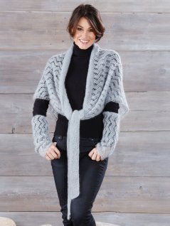 Strikket sjal og håndledsvarmere