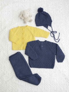 Cardigan, sweater, bukser og hue