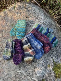 Vantar på 2 stickor