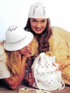 Hat, kasket og taske