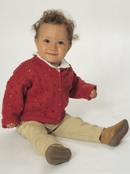 Kofta, mössa och filt i spetsmönster eller struktur