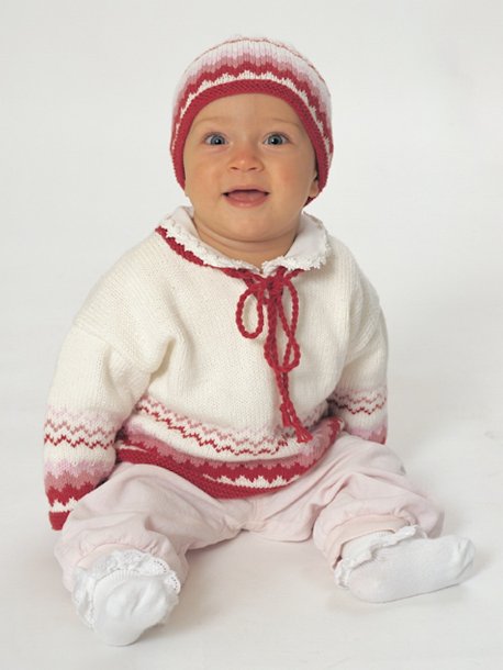 Jumper och mössa med viggmönster eller ränder