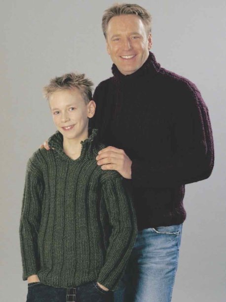 Resårstickad tröja med polo