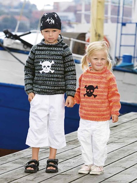 Raglan sweater med dødningehoved