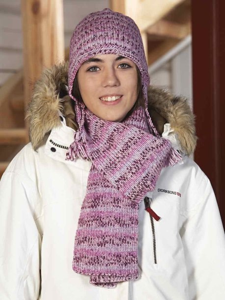 Hatte, tørklæde, håndledsvarmere og falske poloer