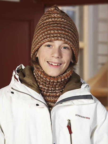 Hatte, tørklæde, håndledsvarmere og falske poloer