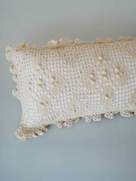 Hæklede puder i blonde