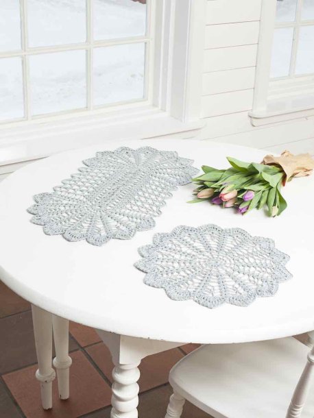 Hæklet dug og løber