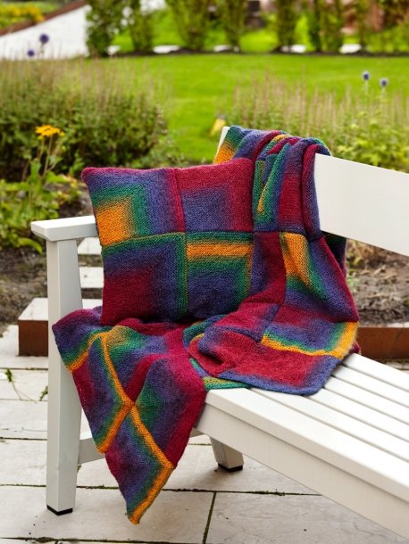 Hæklet firkantet pude