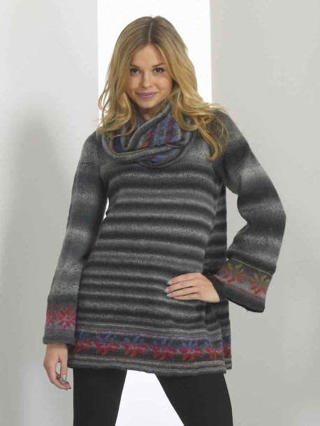 Tunika og halsvarmer med mønstret kant