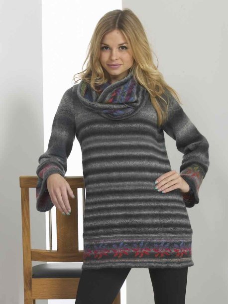 Tunika og halsvarmer med mønstret kant