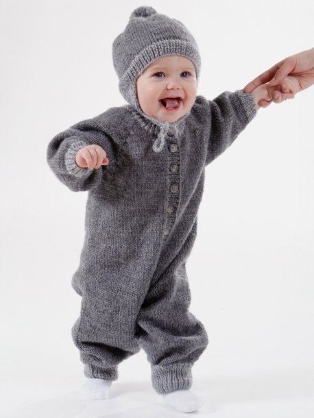 Overalls og hat