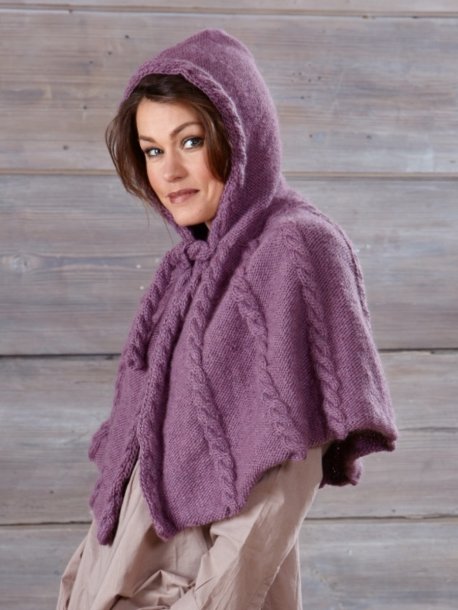 Poncho med fletninger