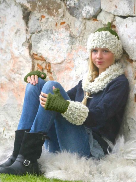 Hue, løkke og firkantede vanter