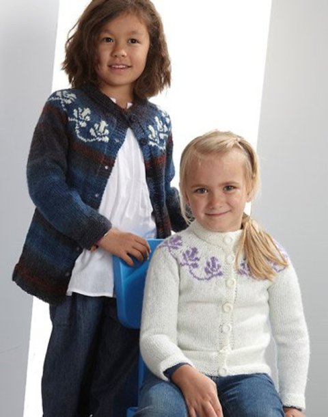 Strikket cardigan med bærestykke