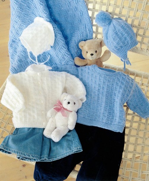 Pullover, cardigan, hatte og tæppe