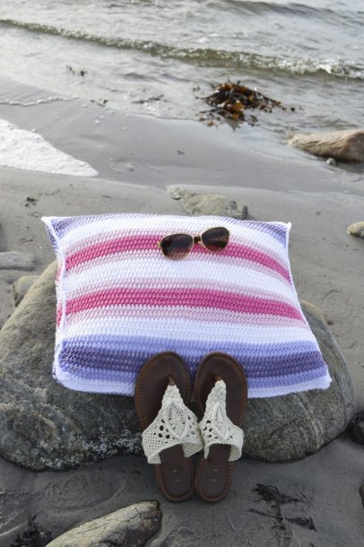 Hæklet eller hæklet sommerpude