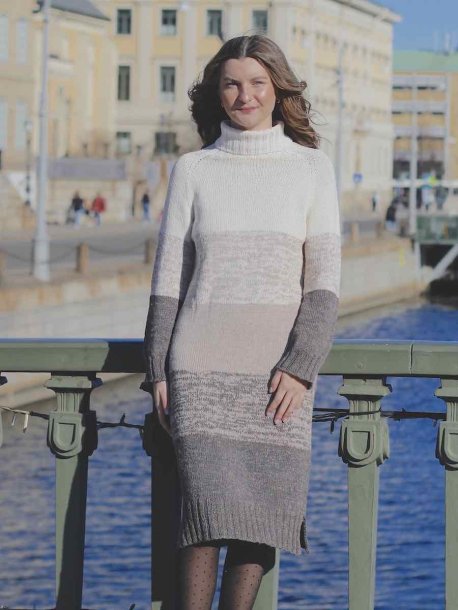 Stribet kjole i dobbelt garn