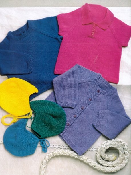 Pullover, cardigan, t-shirt og hjelm uden sømme