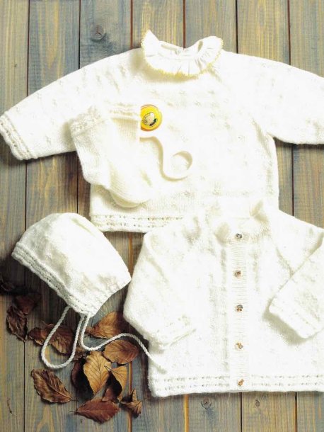 Kofta, tröja, mössa och sockor