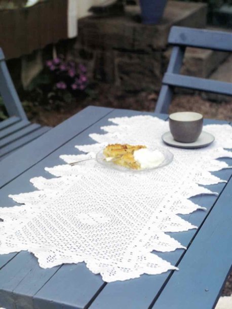 Løber med stort blomstermønster