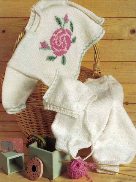 Babyset med rosmönster