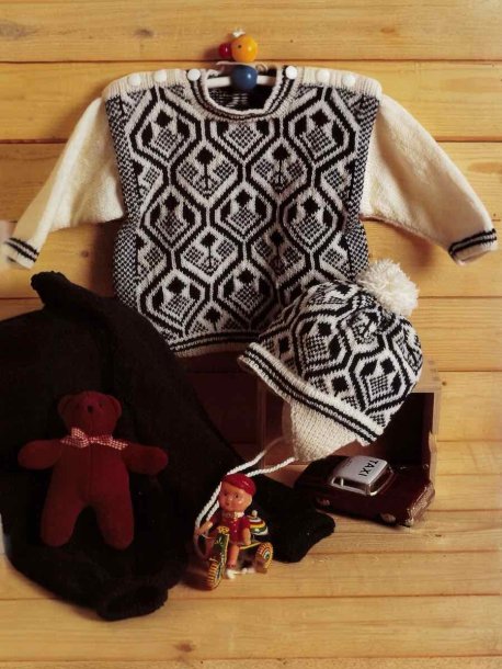 Babyset med Hallandsmönster