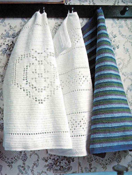 Virkad handduk med hjärta