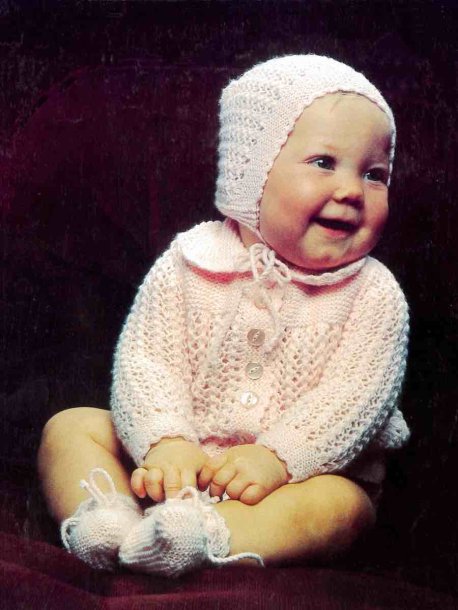 Kofta, byxor och sockor